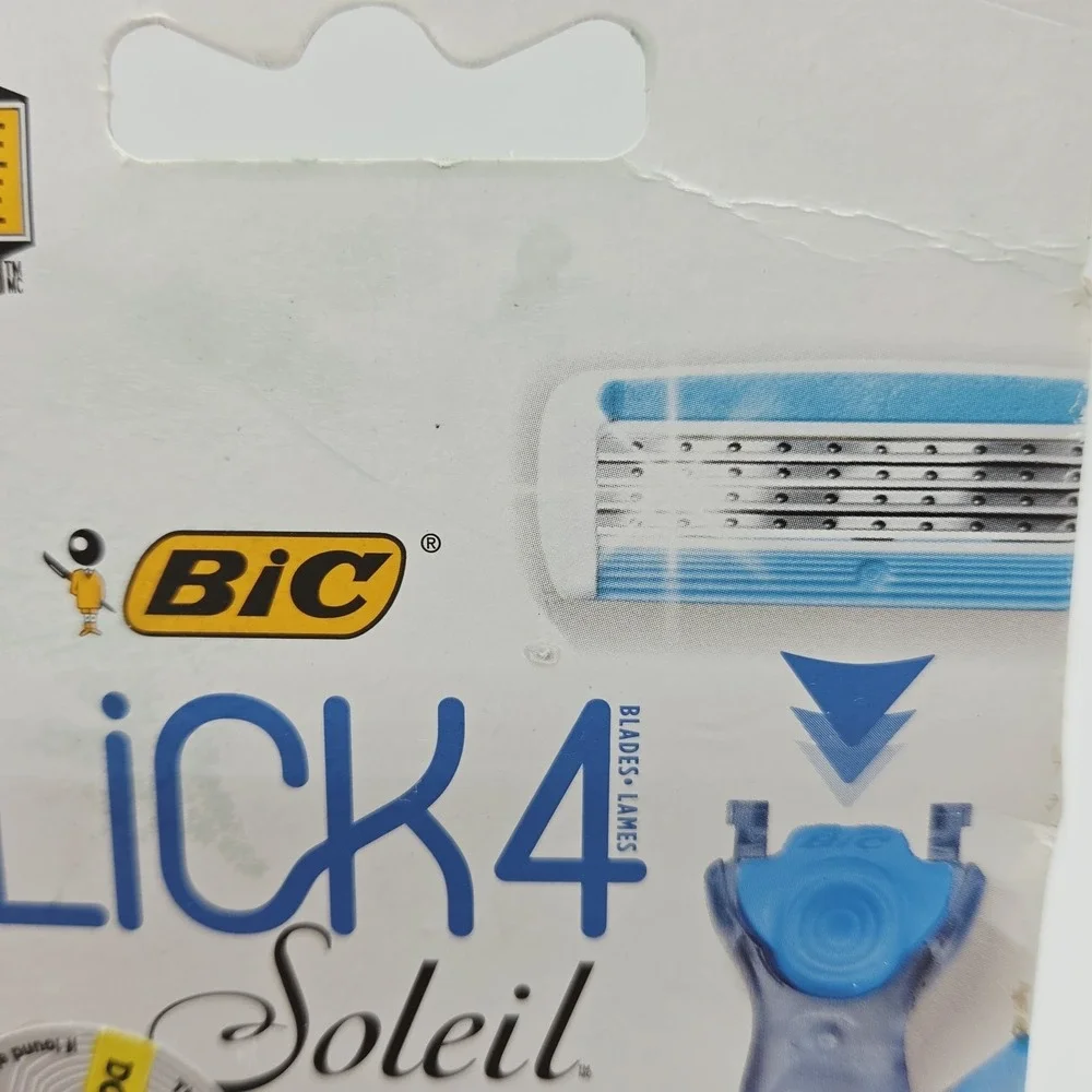 BIC Click4 Soleil Women's Razor + 4 Flexible Blade Cartridges – Smooth Shave